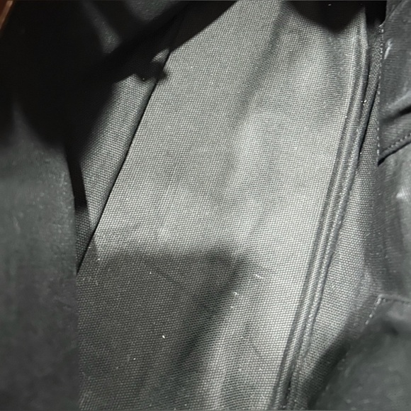 Auth Burberry Haymarket Checked
Coated Canvas With Leather Trim Bag w/ bonus$180 - Picture 3 of 16